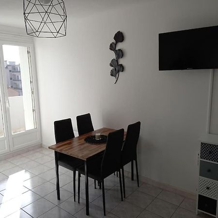 Appart 2/4 Pers Proche Centre Avec Balcon, Parking Narbona Zewnętrze zdjęcie